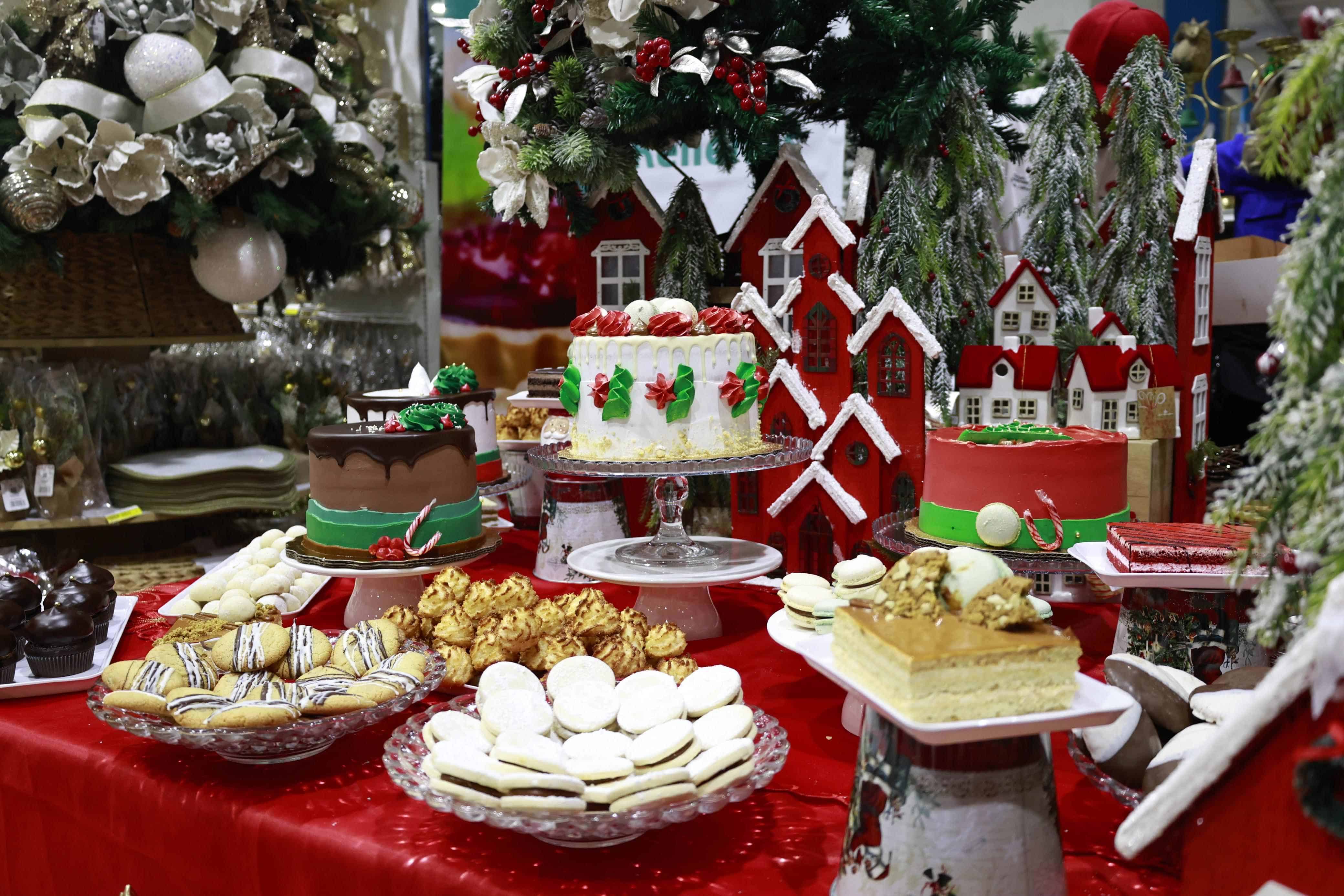 Las estaciones de dulces que evocan la Navidad no pueden faltar.