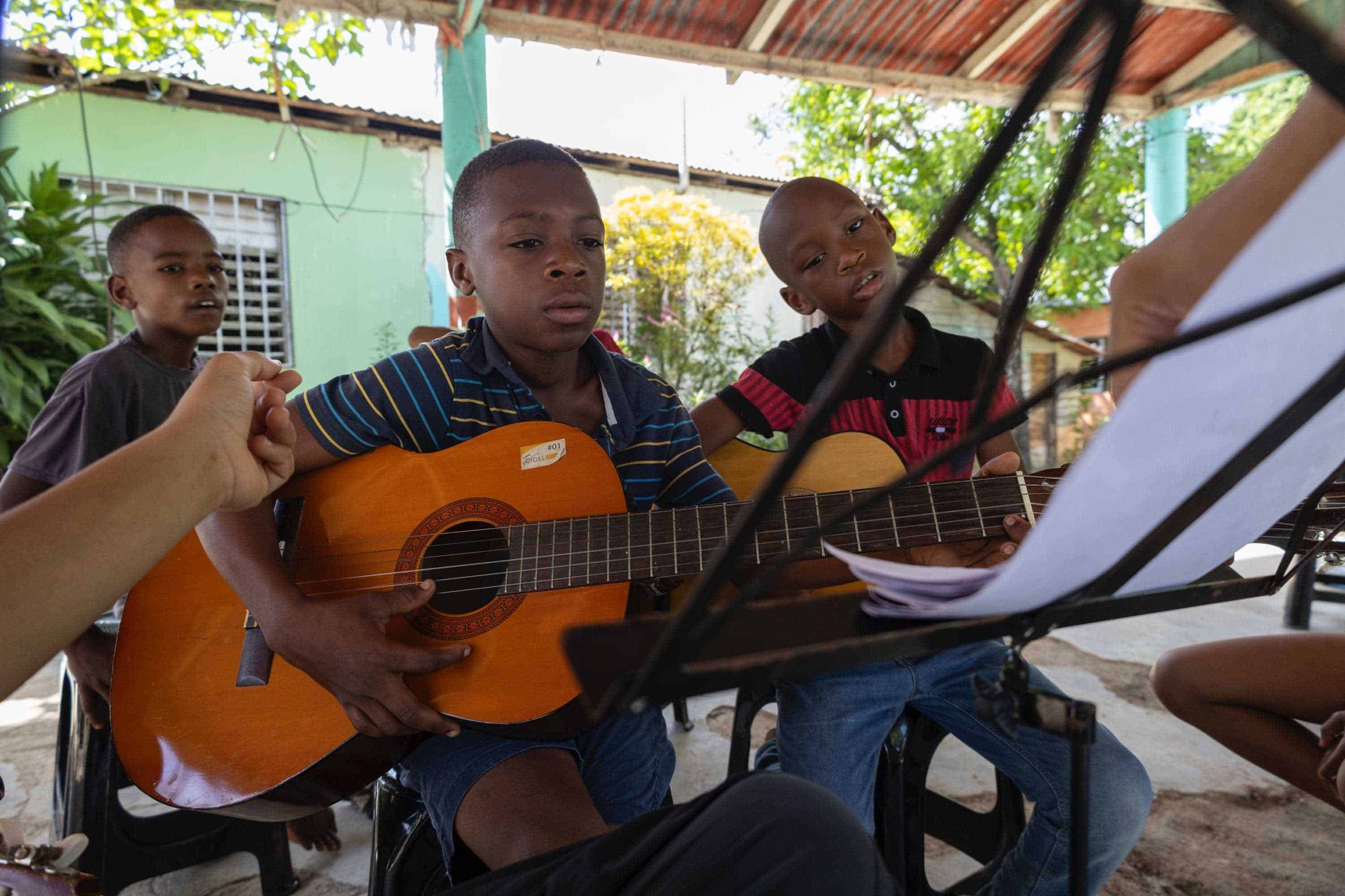 Clases de música en Mata de los Indios, Villa Mella.