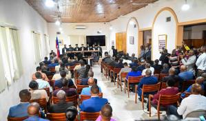 El Consejo Electoral Provisional toma posesión en Haití tras casi una década sin comicios