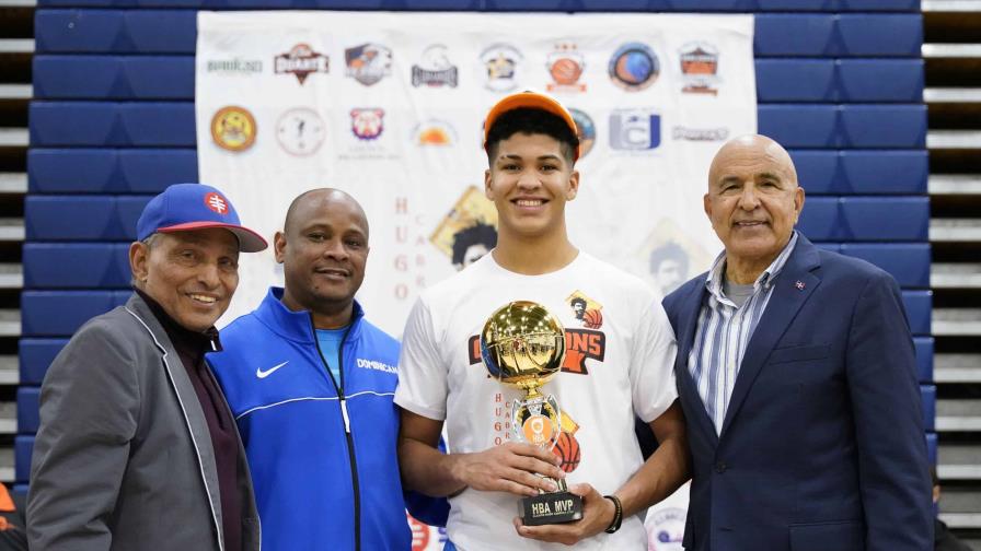 Moca campeón del torneo de baloncesto en New Jersey dedicado el fenecido jugador Hugo Cabrera