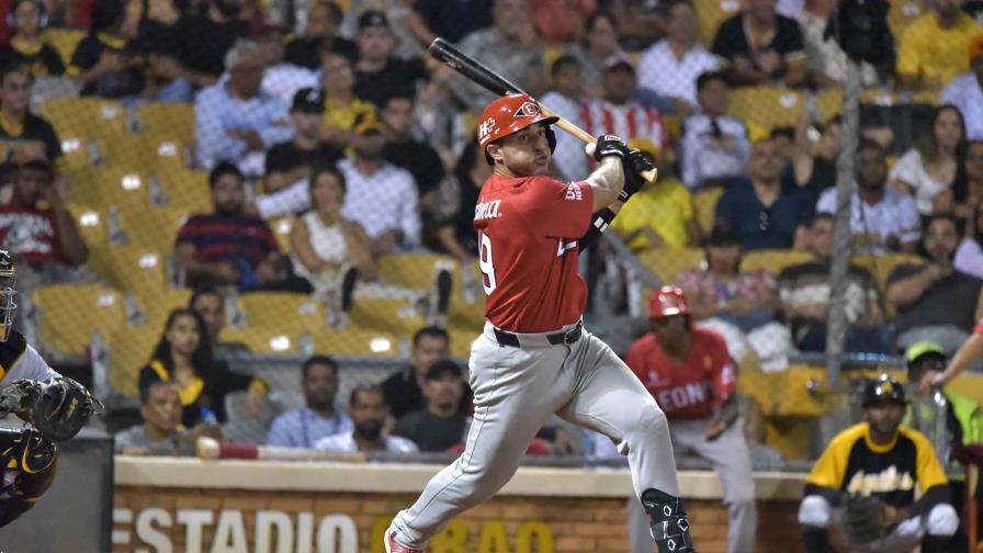 Leones del Escogido extienden su invicto a tres victorias al vencer a las Águilas