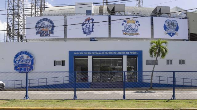 “Mon” Saviñón cuando el macuto azul calificó a los Tigres del Licey de “Glorioso”