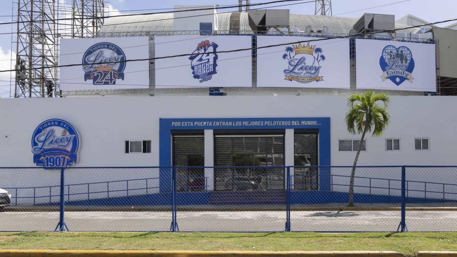 "Mon" Saviñón cuando el macuto azul calificó a los Tigres del Licey de "Glorioso"