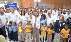 Raquel Peña resalta aportes del Gobierno a la educación