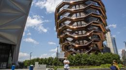 Aumenta el suicidio entre latinos de barrios con mayor pobreza en Nueva York