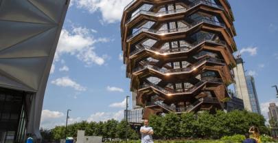 Aumenta el suicidio entre latinos de barrios con mayor pobreza en Nueva York