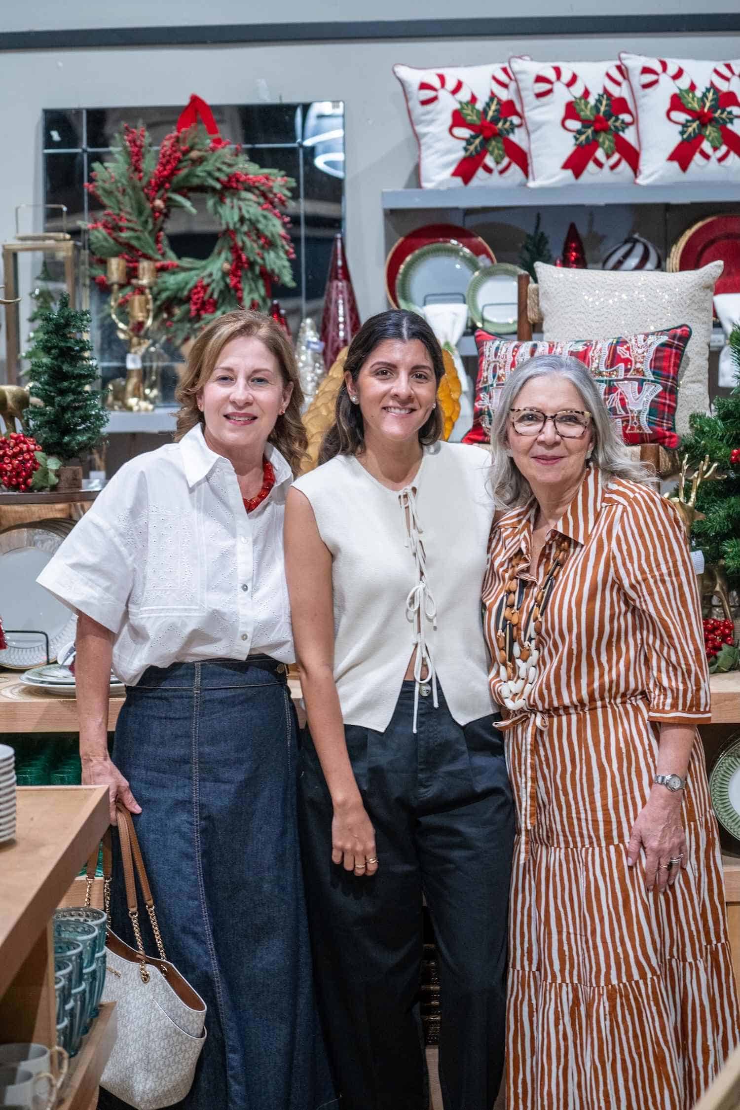 Matty de Farias, Gabriela Farias, Silvia de Farias.