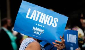 Latinos apoyan a Harris en estados péndulo y prefieren su plan económico, según sondeo