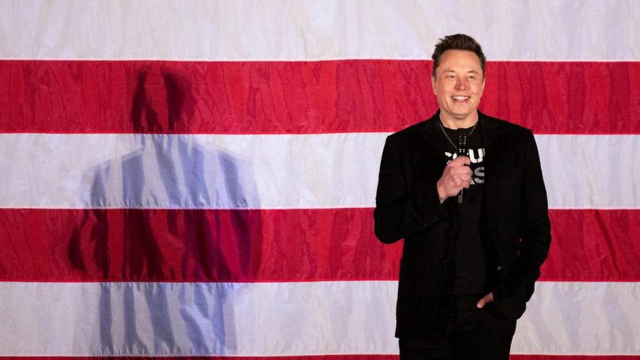 La lotería del millón de dólares ofrecida por Musk por apoyo a Trump genera muchas dudas