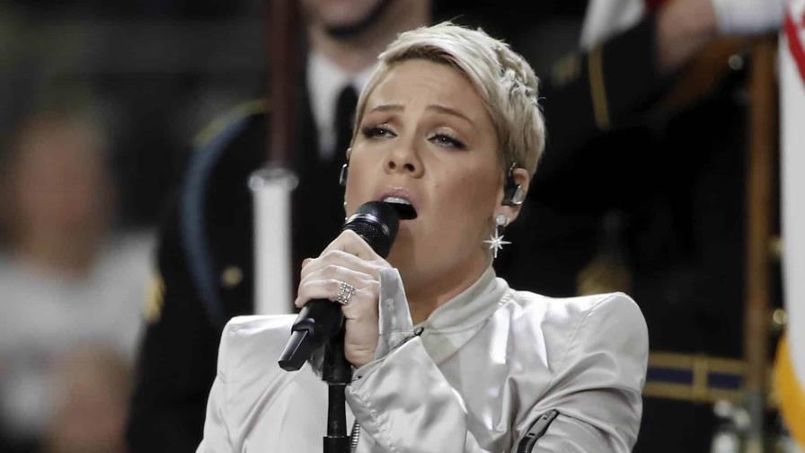 La cantante P!nk pospone parte de su gira por razones que están fuera de su control