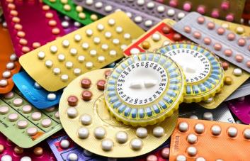 A dos semanas de las elecciones, Biden busca ampliar el acceso a la contracepción y el aborto