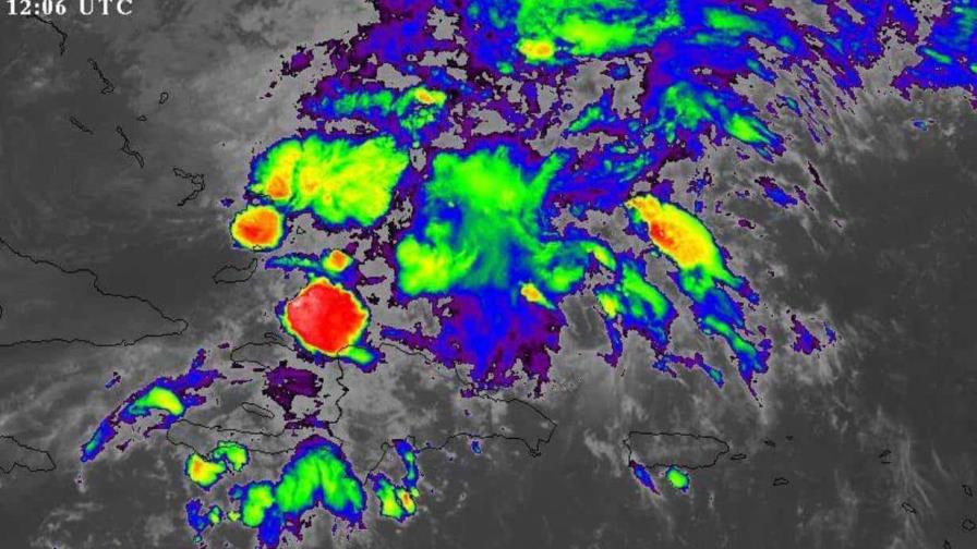 Lluvias continúan este martes por vaguada y onda tropical