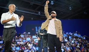 Eminem presenta a Obama en un mitin demócrata y anima a estadounidenses a votar por Harris