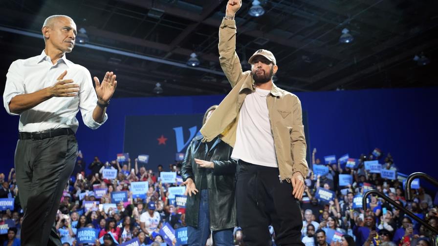 Eminem presenta a Obama en un mitin demócrata y anima a estadounidenses a votar por Harris