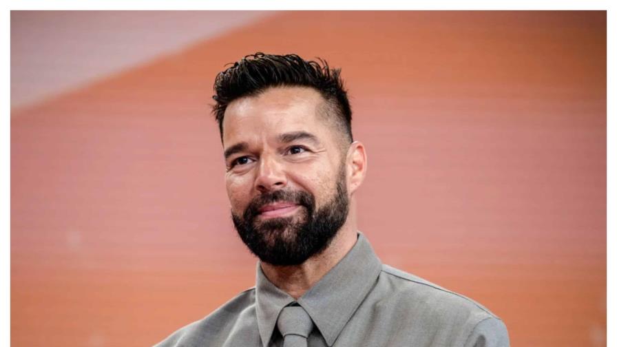 Ricky Martin critica la corrupción del partido gobernante de Puerto Rico