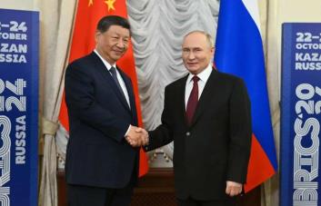 Xi defiende la inquebrantable amistad con Rusia pese a turbulenta situación internacional