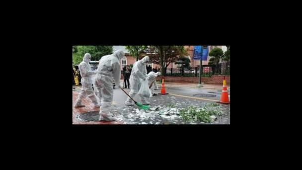 Globo norcoreano con basura cae en el complejo presidencial de Corea del Sur