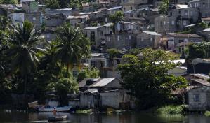 Los hogares cercanos al río Ozama, amenazados por las crecidas y sin solución