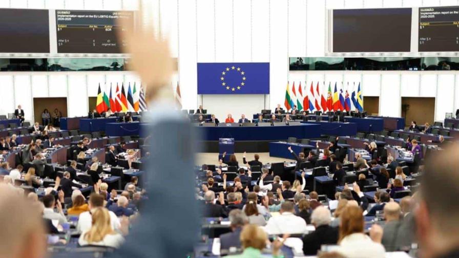 Parlamento Europeo discute la posibilidad de enviar a terceros países a solicitantes de asilo