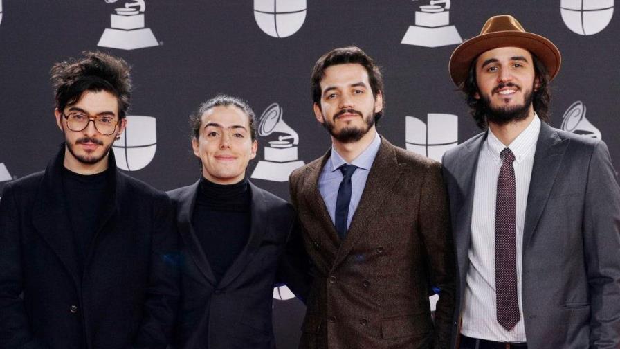 Demandan en Estados Unidos a banda Morat por supuesto incumplimiento de contrato