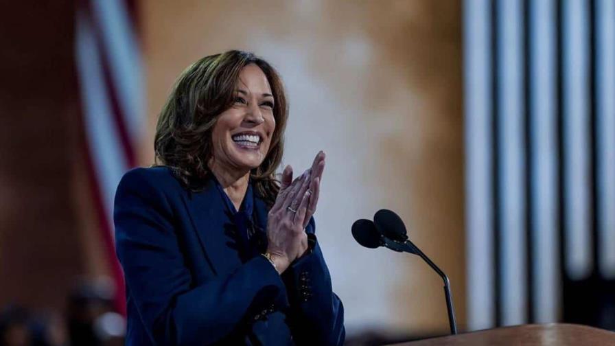 Kamala Harris se describe como una capitalista pragmática ante los votantes latinos