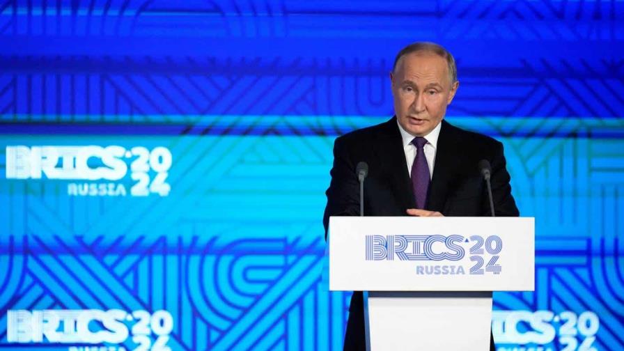 Putin concluye cumbre de los BRICS con vistas a ampliar la influencia rusa