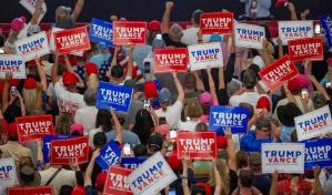 Casi la mitad de simpatizantes de Trump prevé problemas en las elecciones, según un sondeo
