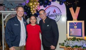 Amigos Seafood Steakhouse celebra galardón "Restaurante del Año"