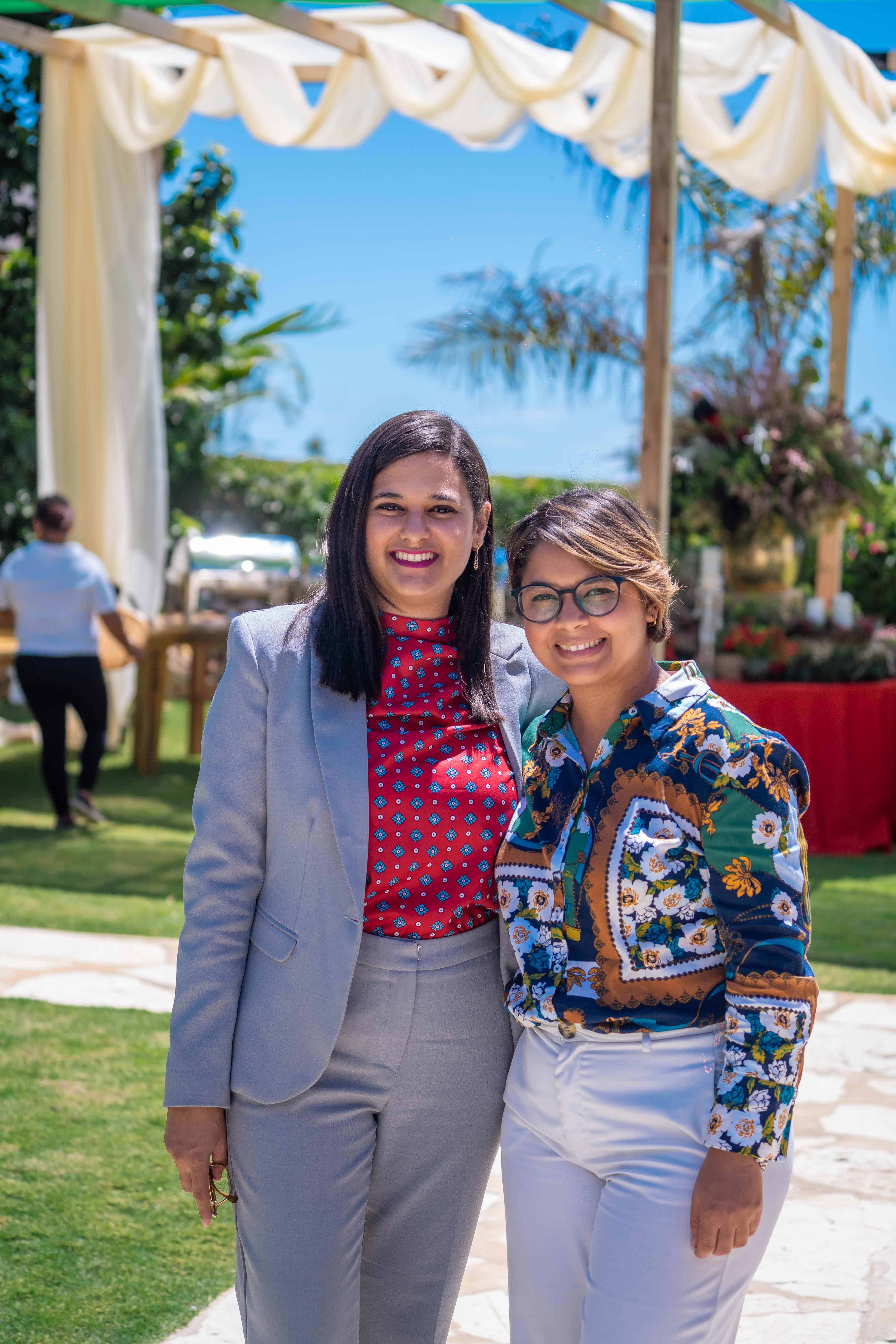 Daniela Quezada y Jenny Valera.