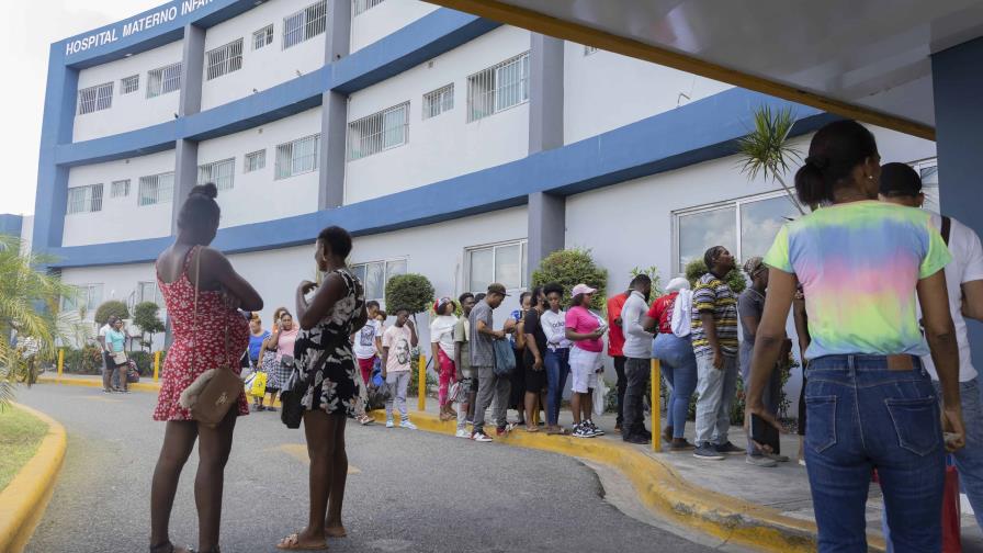 De 270 mil niños registrados en el Libro de Extranjería, el 98 % son hijos de haitianos