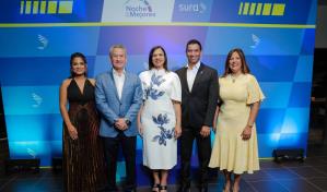 Seguros SURA engalana la industria aseguradora con "Noche de los Mejores"