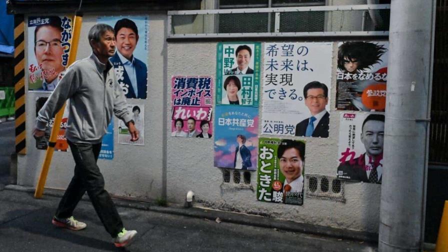 Japón empieza a votar para las elecciones generales en más de 45,000 colegios electorales