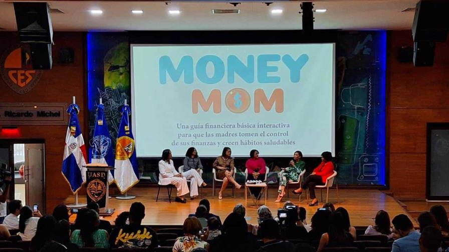 Presentan  "Money Mom": una guía de finanzas para las madres dominicanas