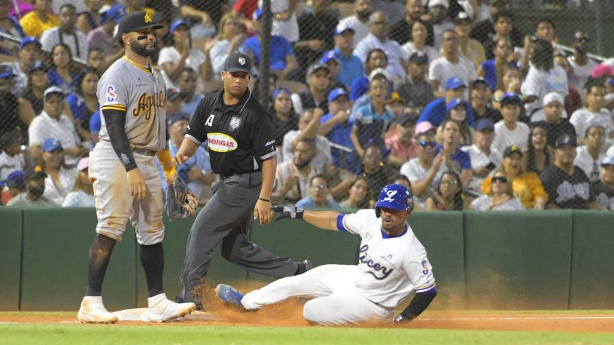 El Licey volvió a blanquear a unas Águilas que miran al resto desde la lona y no despegan