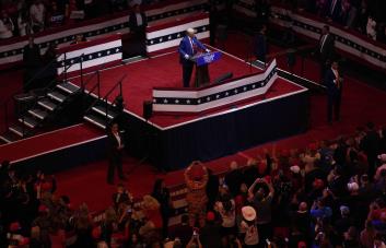 El Madison Square Garden se desvincula de comentarios hechos durante mitin de Trump