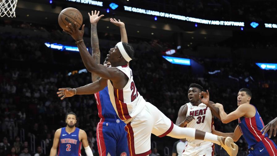 Jimmy Butler anota 23, Rozier 20 y el Heat se escapa para derrotar 106-98 a Pistons