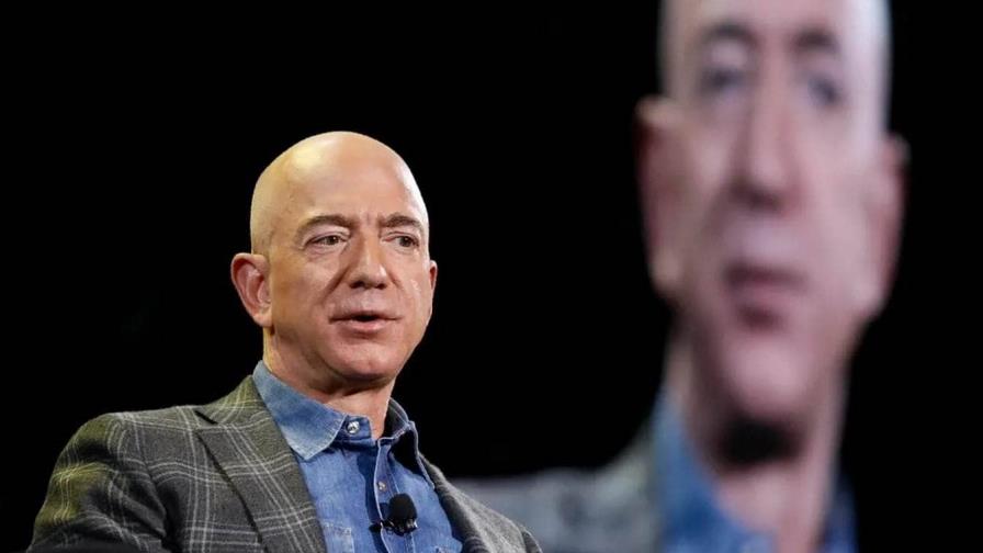 Bezos defiende la decisión del Washington Post de no apoyar ningún candidato a presidente