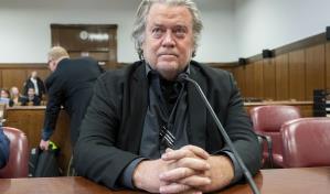 Steve Bannon, viejo aliado de Trump, queda libre tras 4 meses en prisión por desacato al Congreso Steve Bannon, viejo aliado de Trump, queda libre tras 4 meses en prisión por desacato al Congreso