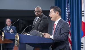 Soldados norcoreanos en uniformes rusos se dirigen a Ucrania, dice EEUU