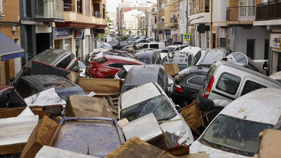 España decreta tres días de luto oficial y aprobará el martes la zona catastrófica