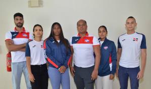 Atletas y técnicos piden solución sobre conflicto de Federación Dominicana de Esgrima