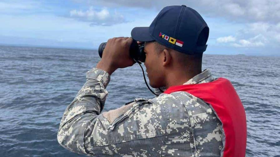 La Armada y la Fuerza Aérea buscan a un pescador desaparecido en la costa de Nagua