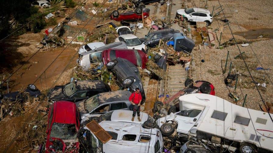 Al menos cuatro familias dominicanas afectadas por las inundaciones en Valencia