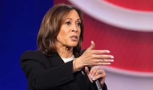 Harris visita tres estados clave y anima a los jóvenes a votar: veo su poder