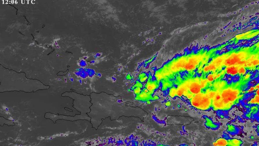 Varios sistemas en el Caribe mantendrán lluvias sobre RD este fin de semana y la próxima