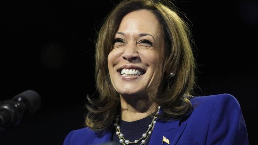 Kamala Harris afirma que comentarios de Trump sobre las mujeres ofenden a todos