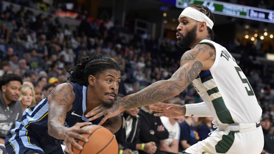 Con triple doble, Morant guía a Grizzlies a victoria sobre Bucks inoperantes