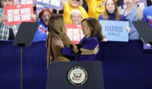 ¡Haz que te presten atención!, Jennifer López impulsa voto latino en mitin de Kamala Harris