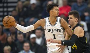 Wembanyama suma 25 puntos y 9 rebotes en victoria de Spurs