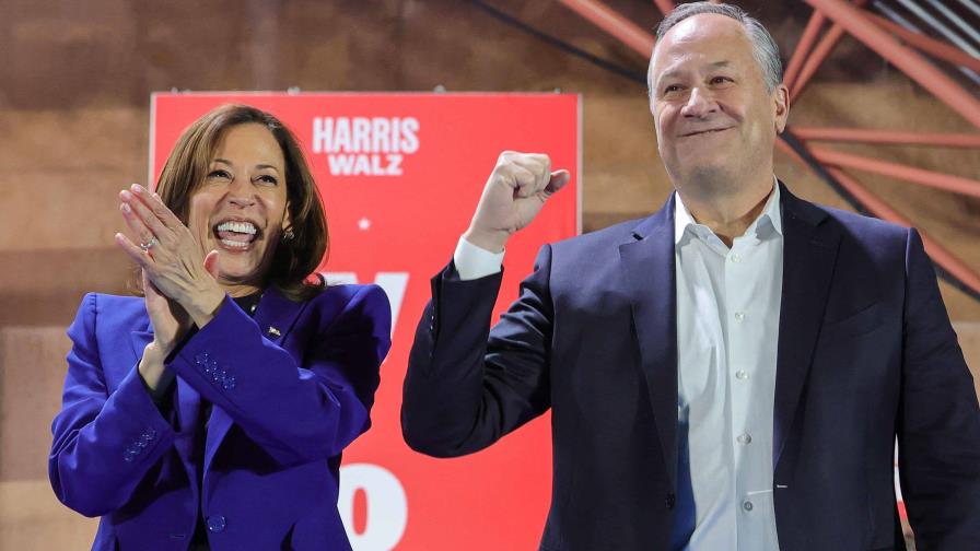 El FBI dice que son falsos los videos sobre fraude electoral y el esposo de Kamala Harris